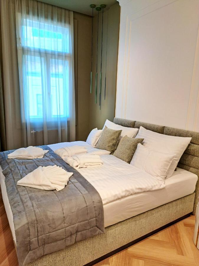 Hotel Domus Collis Дьёр Экстерьер фото