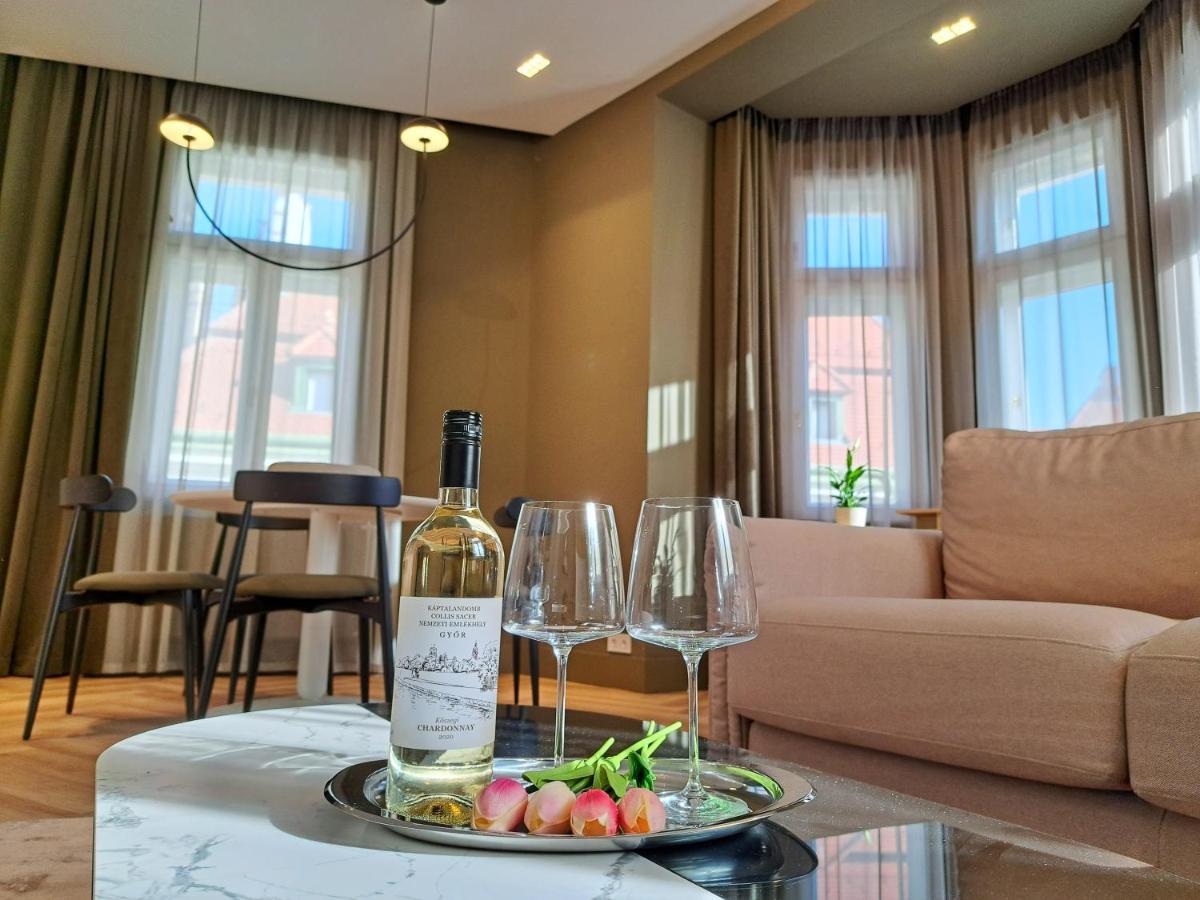 Hotel Domus Collis Дьёр Экстерьер фото